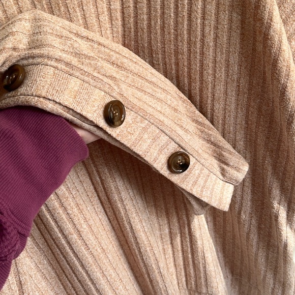 Anthropologie Saturday Sunday Sweater Button Details Pale Orange/Tan Women’s M - Picture 6 of 9